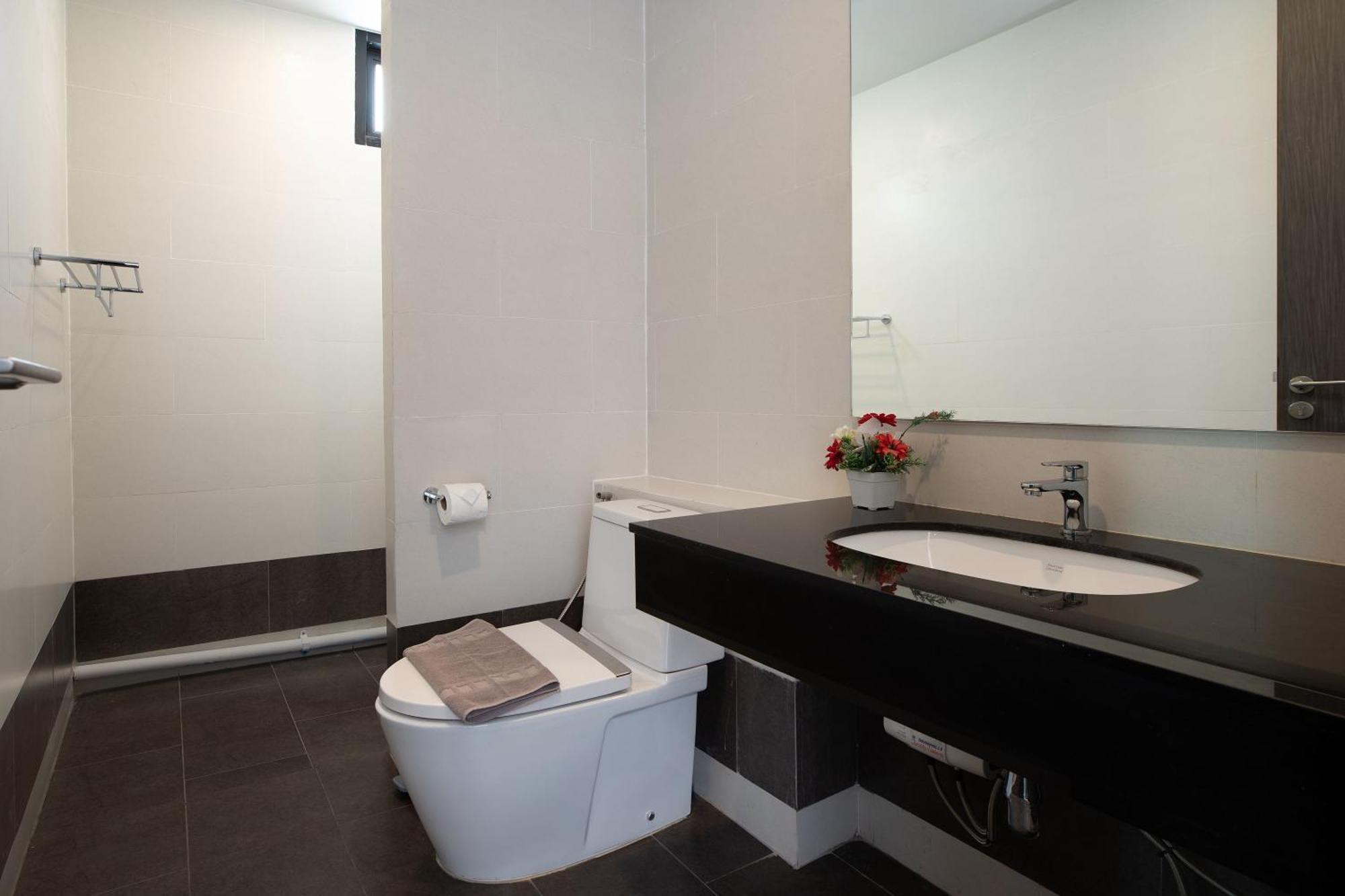 Lively At Vibrant Kata, 4br Pool B2 Near - Utk2 * Pantai Kata